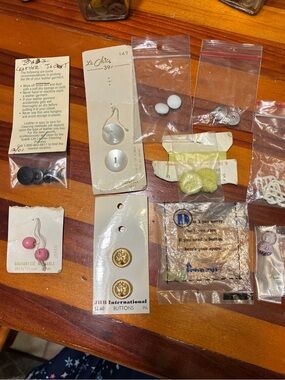 Vintage lot Buttons HOBO Gold Anchor Metal Buttons with Pink Round Buttons